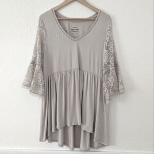 Torrid Women's XLarge Tunic Babydoll Shirt Beige Lace Flared Sleeve